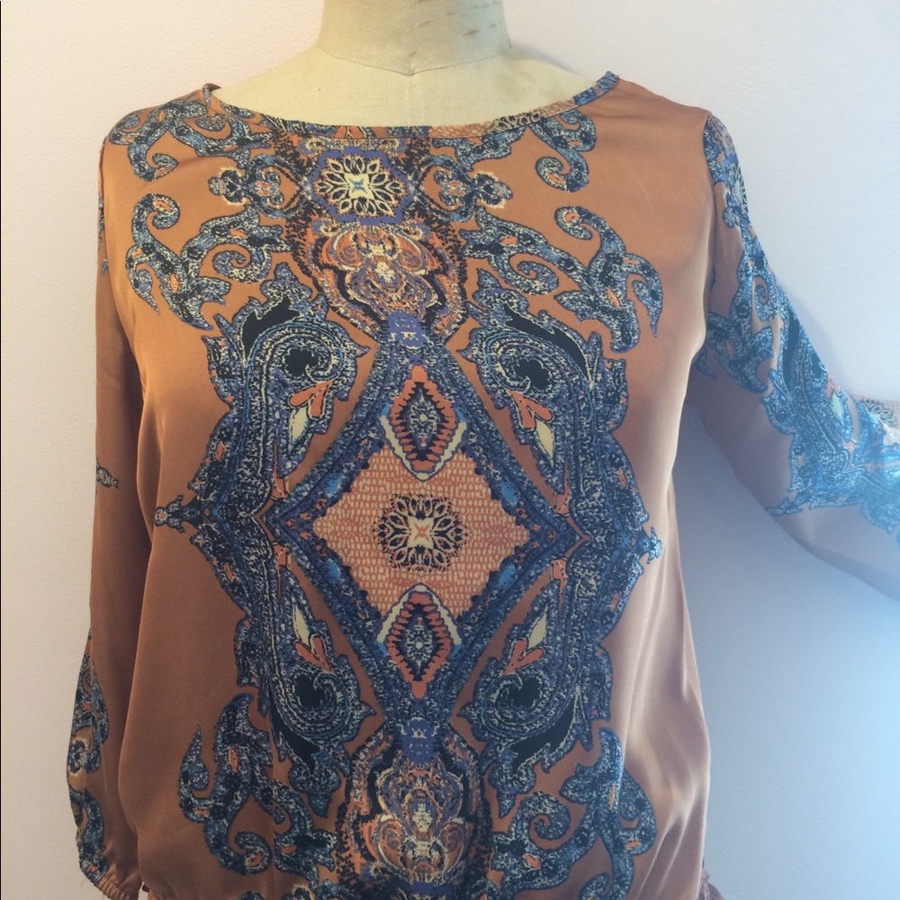 peasant blouse new w/o tags small/medium apt. 9